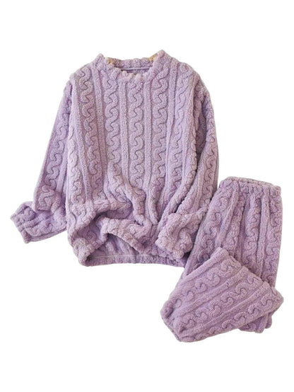 PIJAMA NUVIA + 3 PARES MEDIA DE REGALO