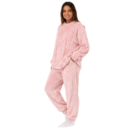 PIJAMA NUVIA + 3 PARES MEDIA DE REGALO